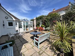 Photo 31- click for photo gallery